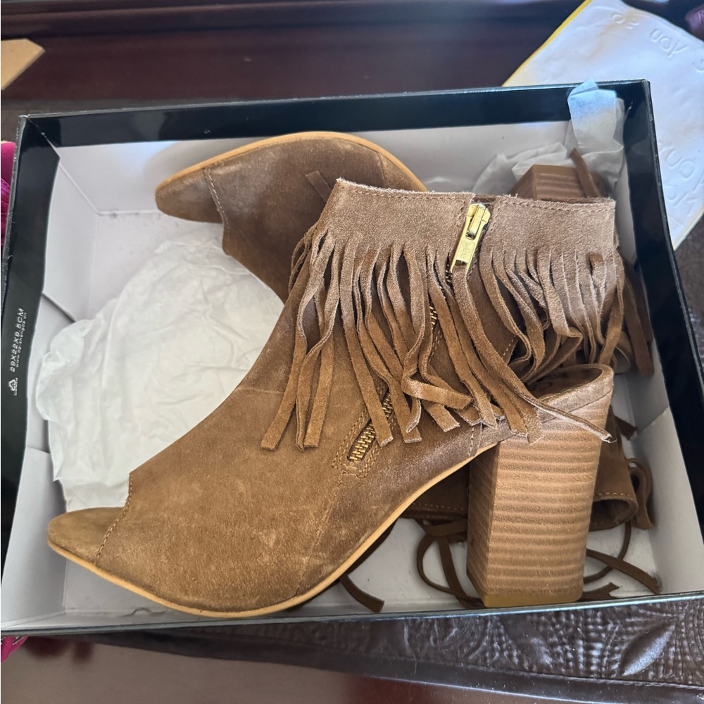 Carlos by Carlos Santana Tan Fringe Ankle Booties